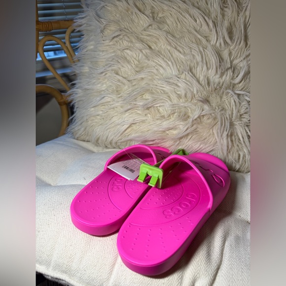 Crocs Slide Men's 6/ Women's 8 Pink Single Band Sandals 210088-6TW NWT - Picture 5 of 7